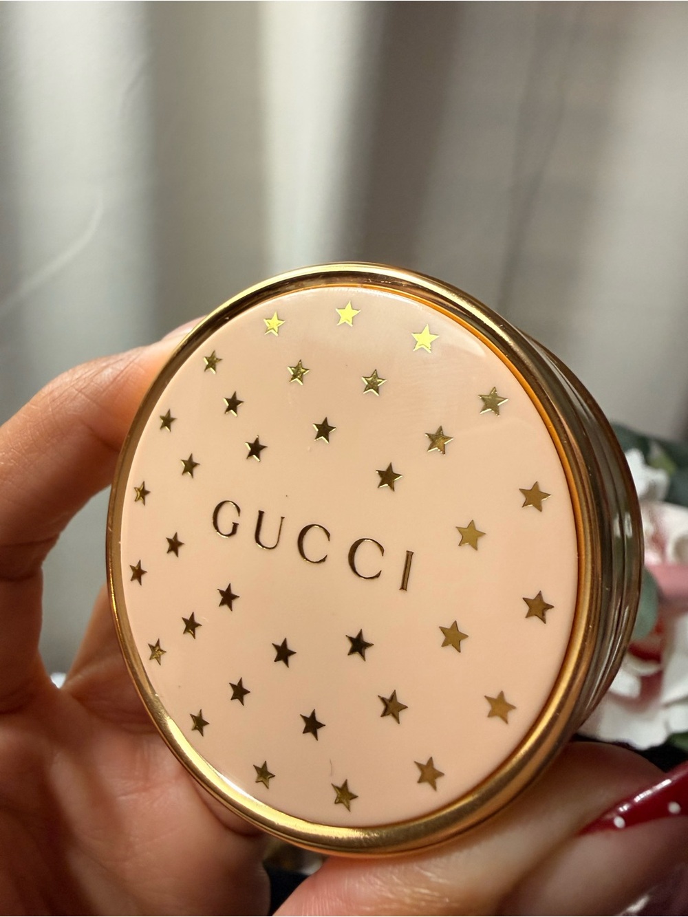 GUCCI
Luminous Matte Powder Blush -07 True Pink - cool pink